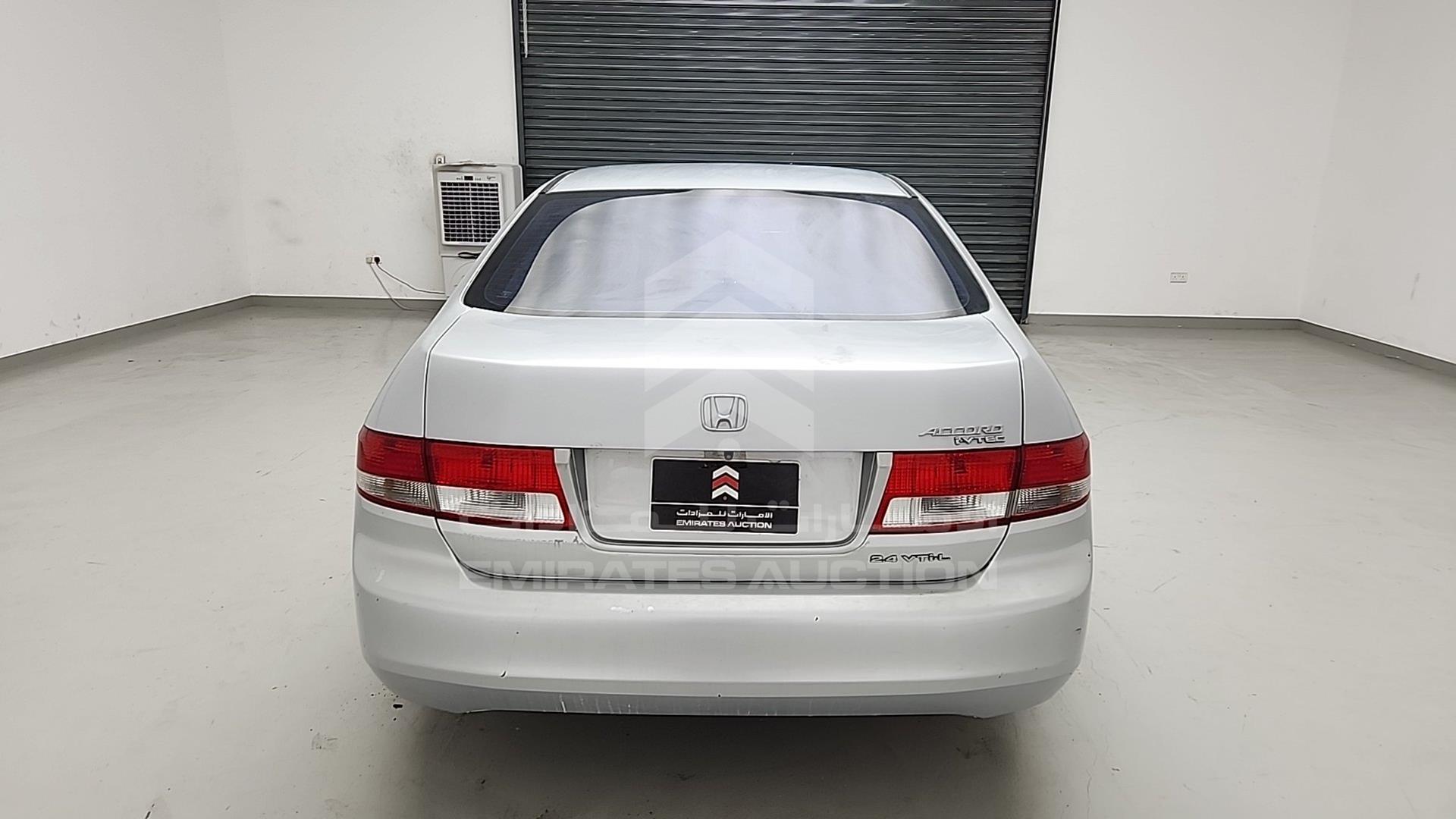 2004 HONDA ACCORD VIN: JHMCM56584C413076