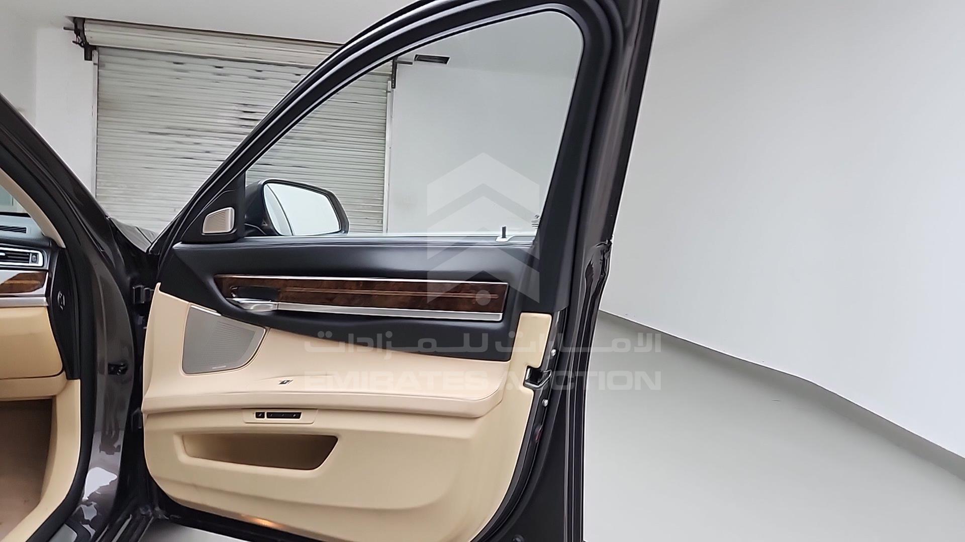 2012 BMW 750LI VIN: WBAYE810X0DD87523