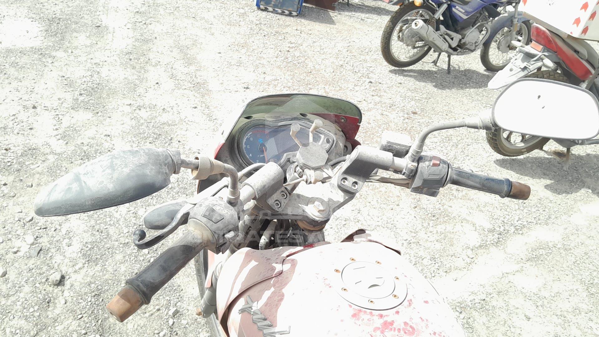 2017 BAJAJ PULSAR VIN: MD2A12DY7HCH10663