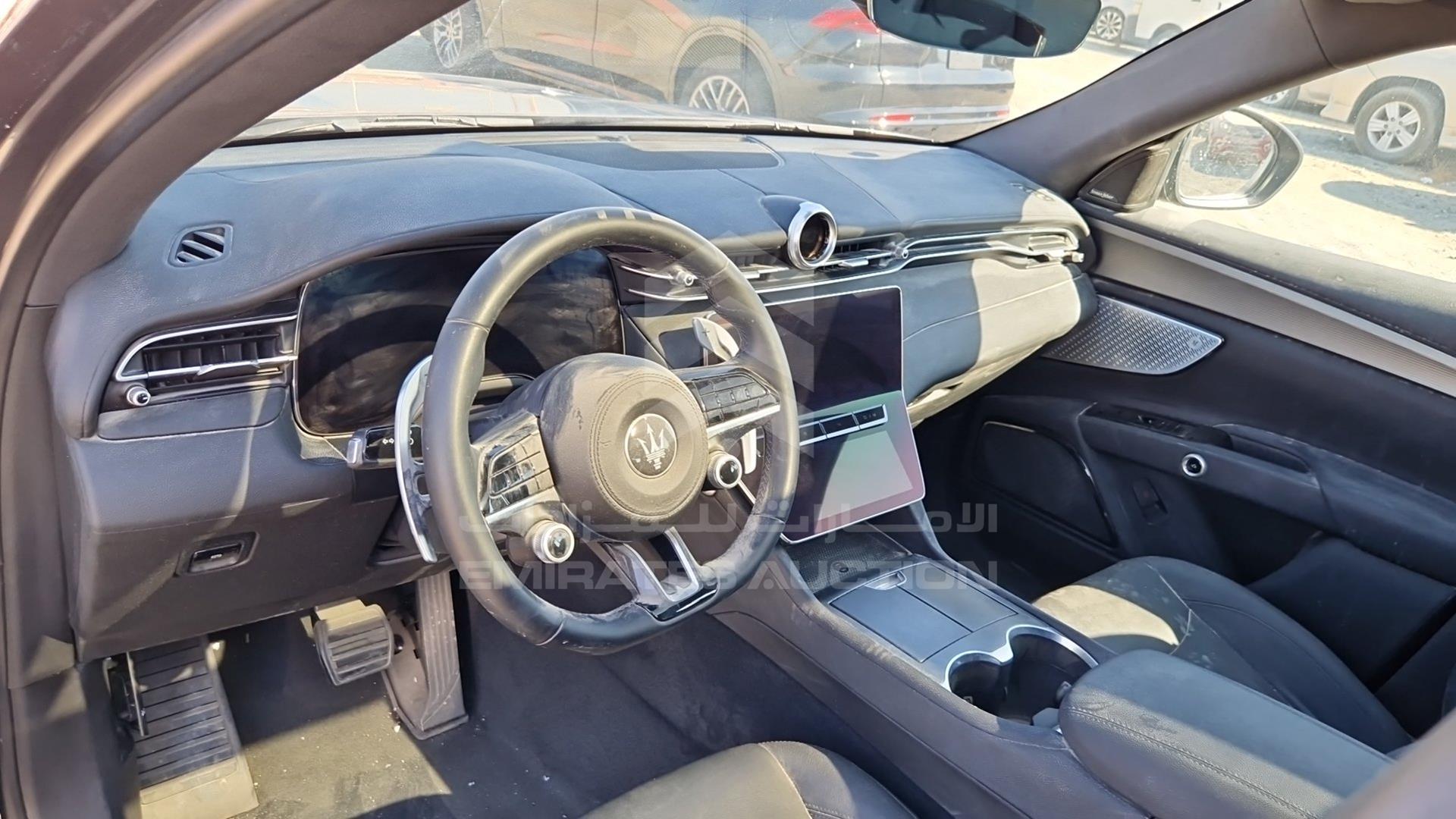 2023 MASERATI GRECALE VIN: ZN6AW82F7P7428425
