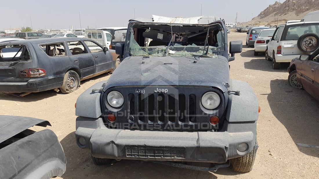Jeep Wrangler Scrap without document for sale in UAE 1C4BJWAG3DL580756 422666 Emirates