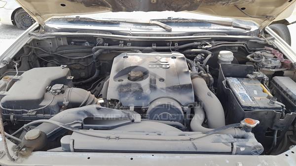 MMBJNKB408D030521 Mitsubishi L 200