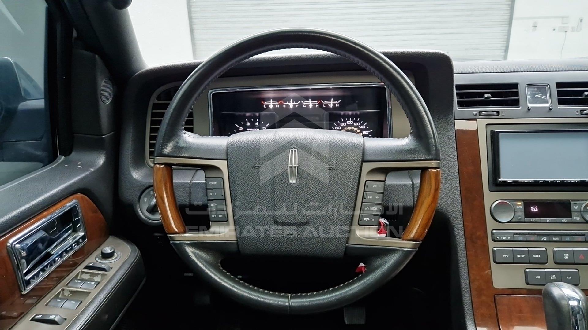 2012 LINCOLN NAVIGATOR VIN: 5LMJJ2J50CEL02041