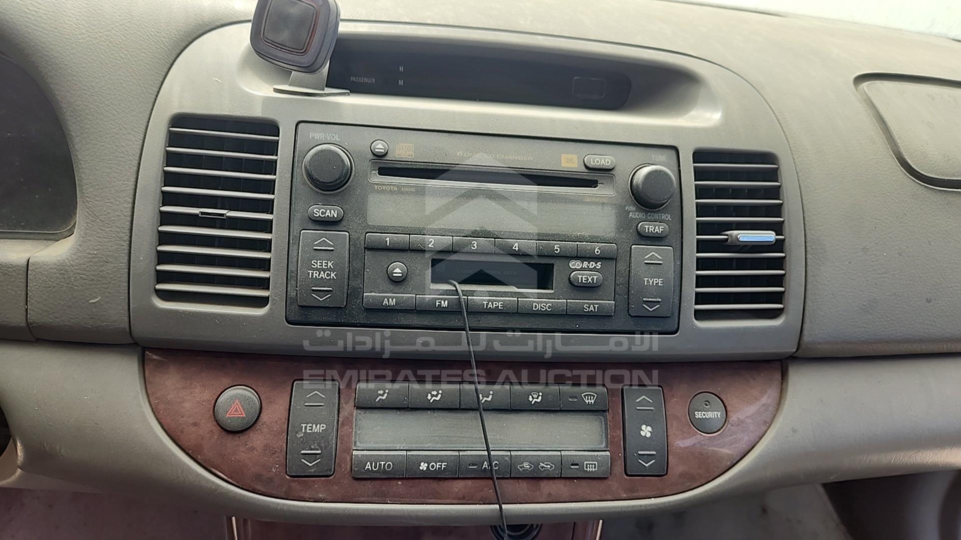 2005 TOYOTA CAMRY VIN: 4T1BF32K75U617396