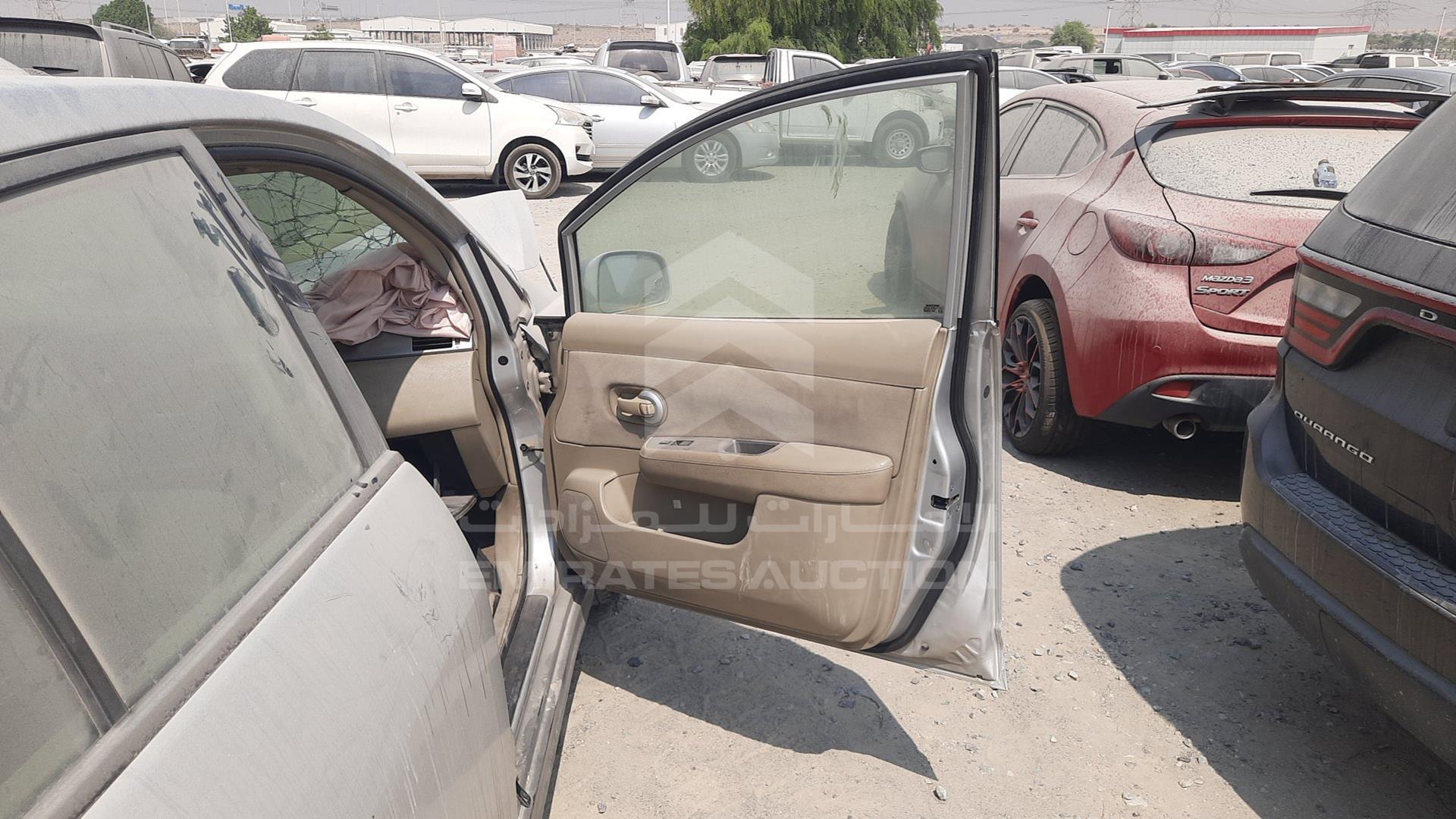 2012 NISSAN TIIDA VIN: 3N1BC1C74CK223818
