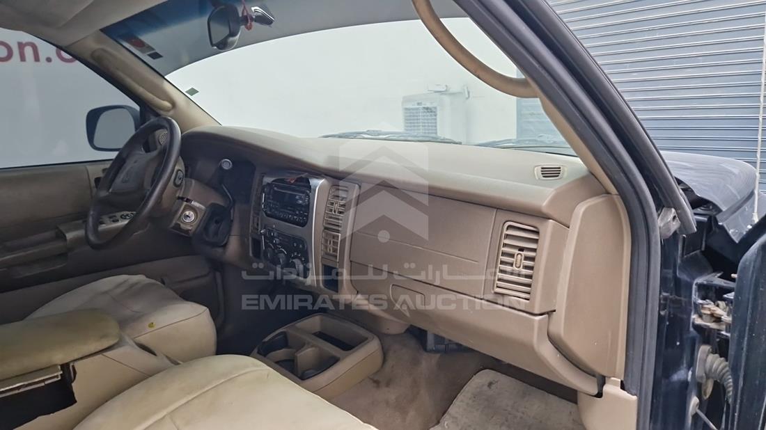 2003 Dodge Durango — Front Right Passenger Dashboard View — Photo 27