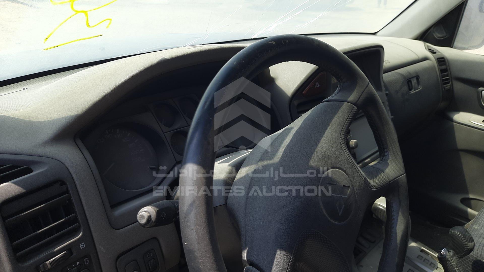 2004 MITSUBISHI PAJERO VIN: JMYMRV63W4J705048