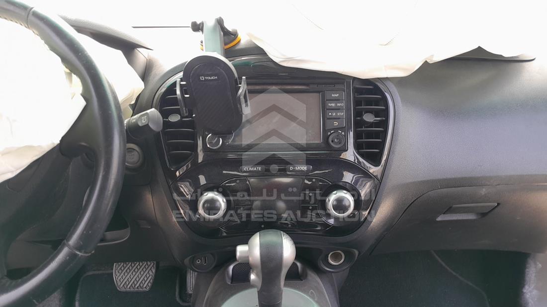 2015 Nissan Juke — Entertainment Systems & Camera Monitor & Navigation — Photo 16