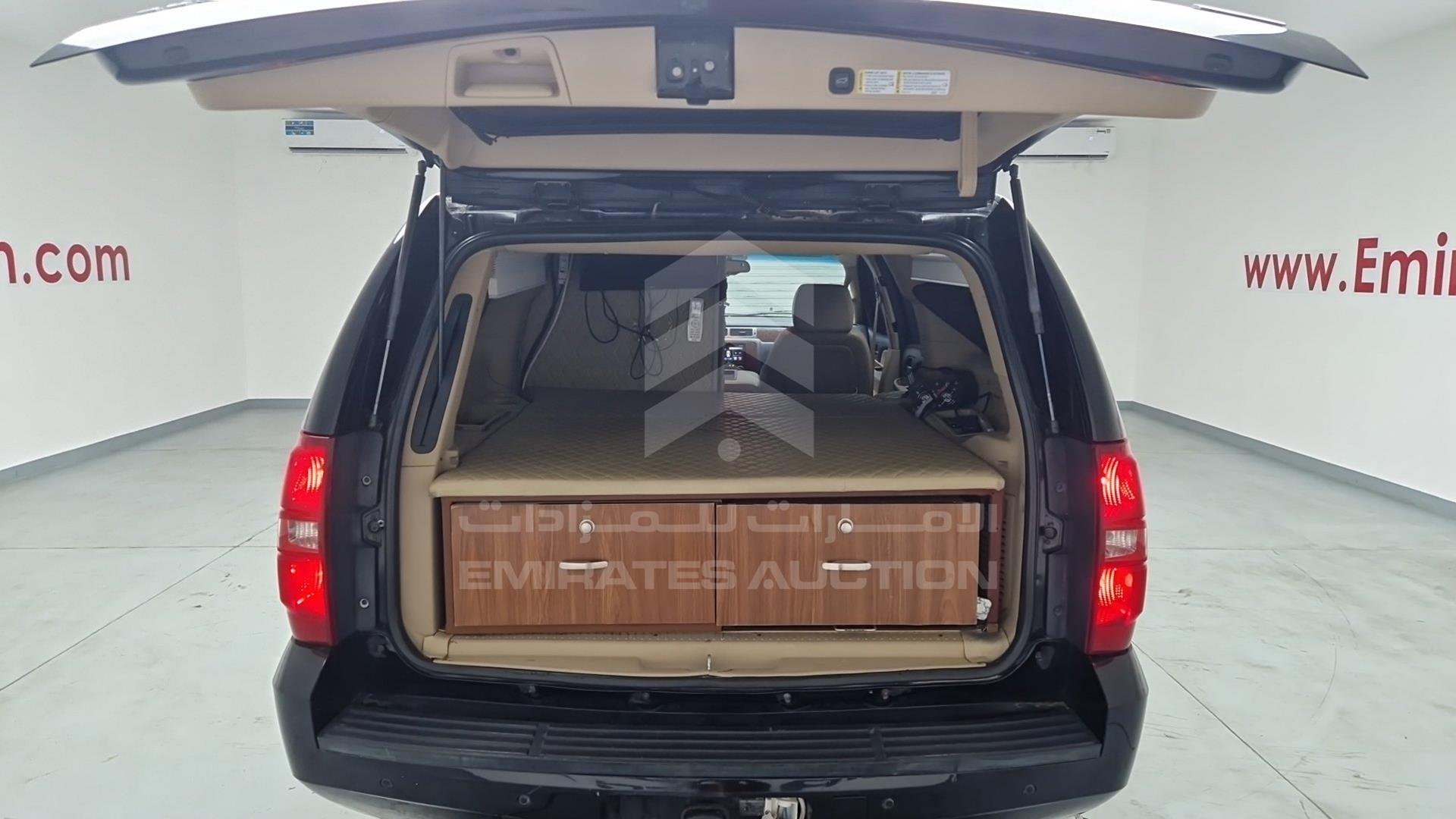 2007 CHEVROLET SUBURBAN VIN: 1GNFK16337J374349