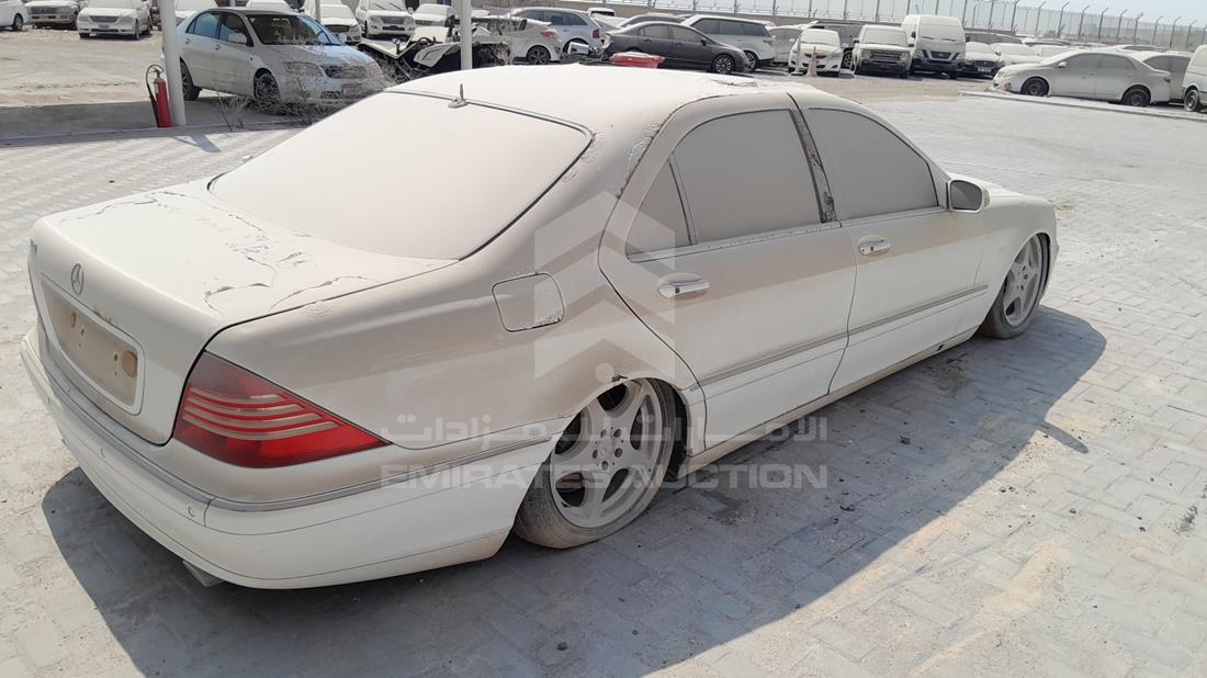 2001 Mercedes C 320 — Rear Right Angle — Photo 8