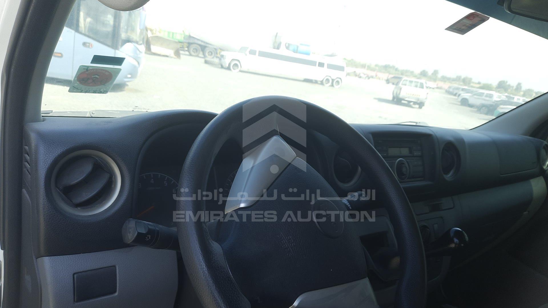 2016 MITSUBISHI CANTER VAN VIN: JN6BE6DS6G9800183