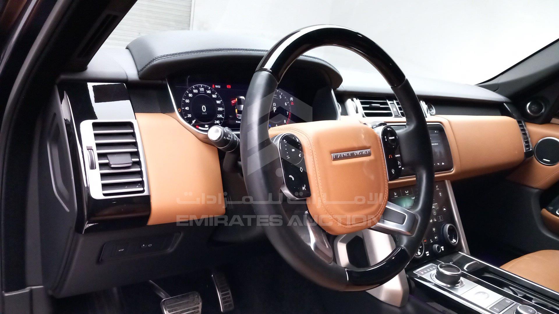 2020 RANGE ROVER VOGUE VIN: SALGA2BU4LA407639