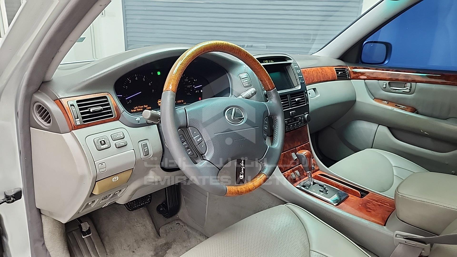 2004 LEXUS LS 430 VIN: JTHBN36F740127825
