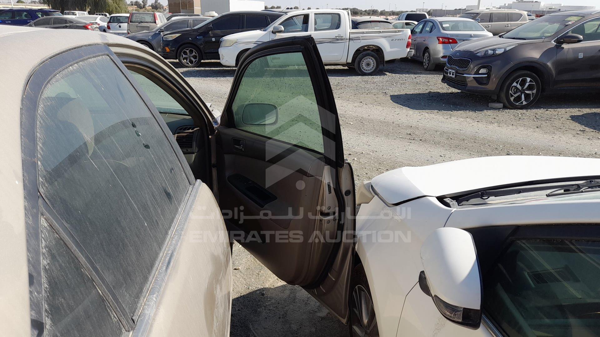 2005 TOYOTA CAMRY VIN: 4T1BE32K45U075208