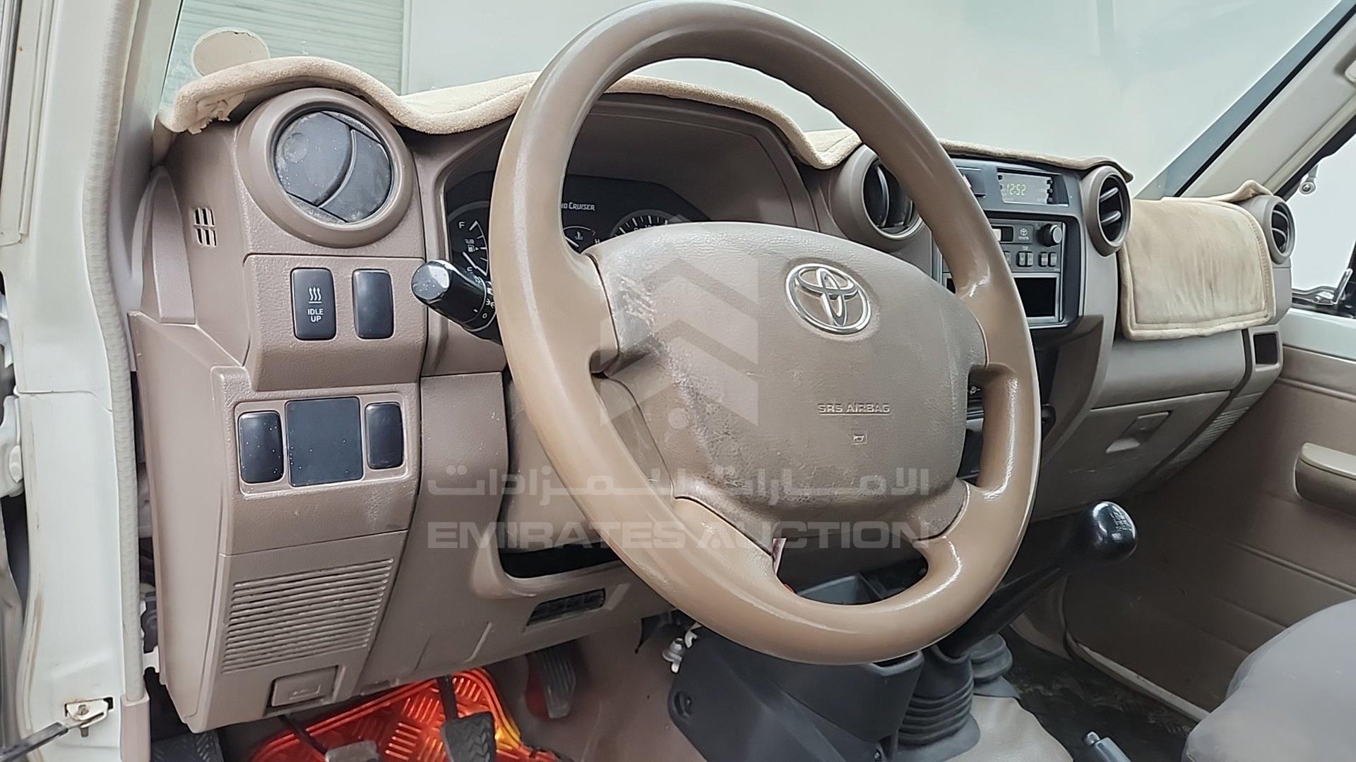 2018 TOYOTA LAND CRUISER VIN: JTFLV73J0J7503183