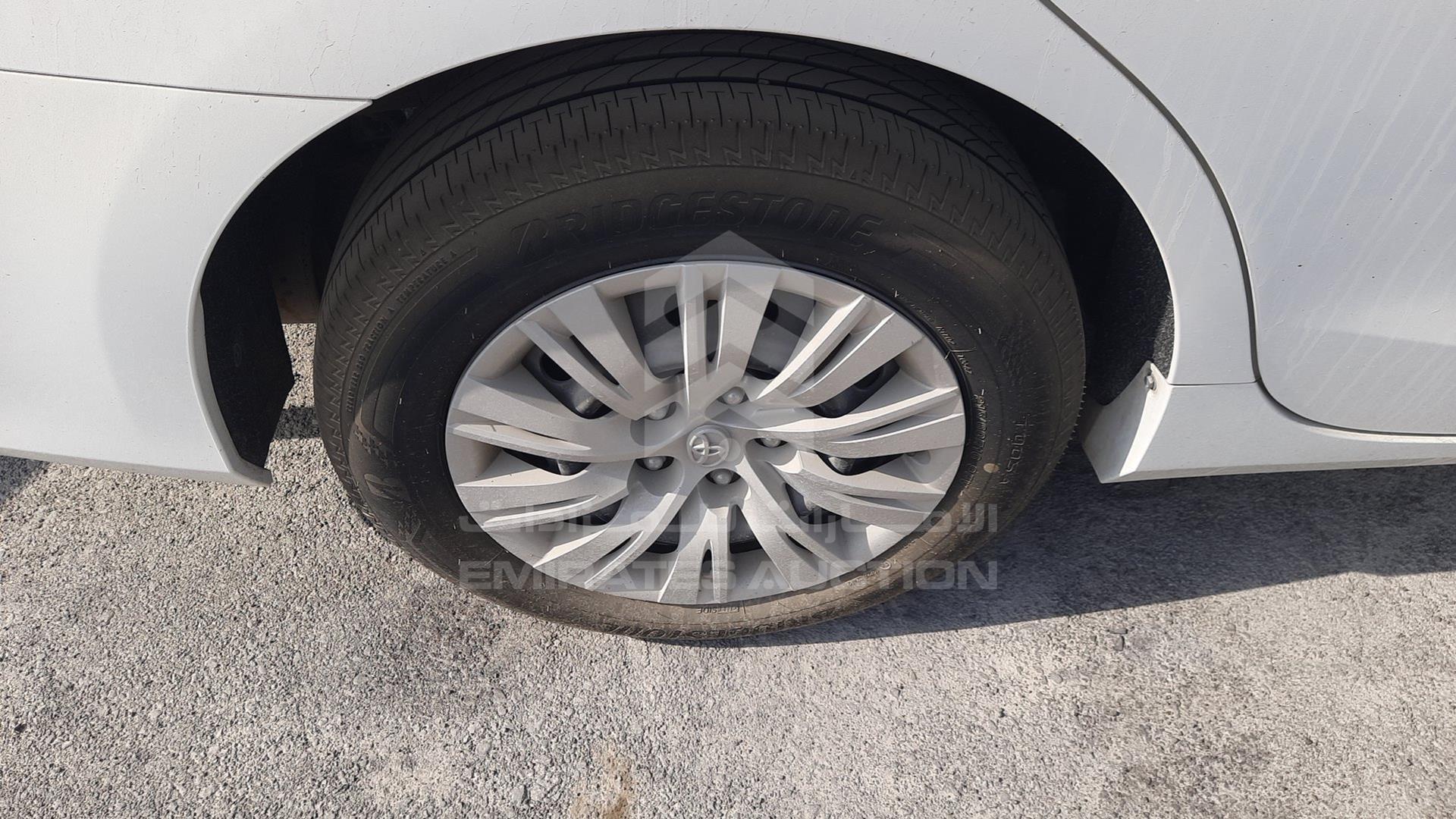2017 TOYOTA CAMRY VIN: 6T1BF9FK3HX720643