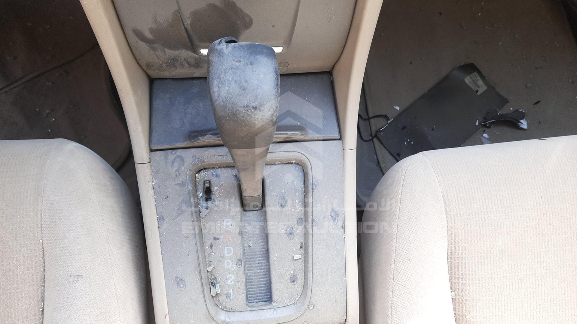2006 HONDA ACCORD VIN: JHMCM56556C420702