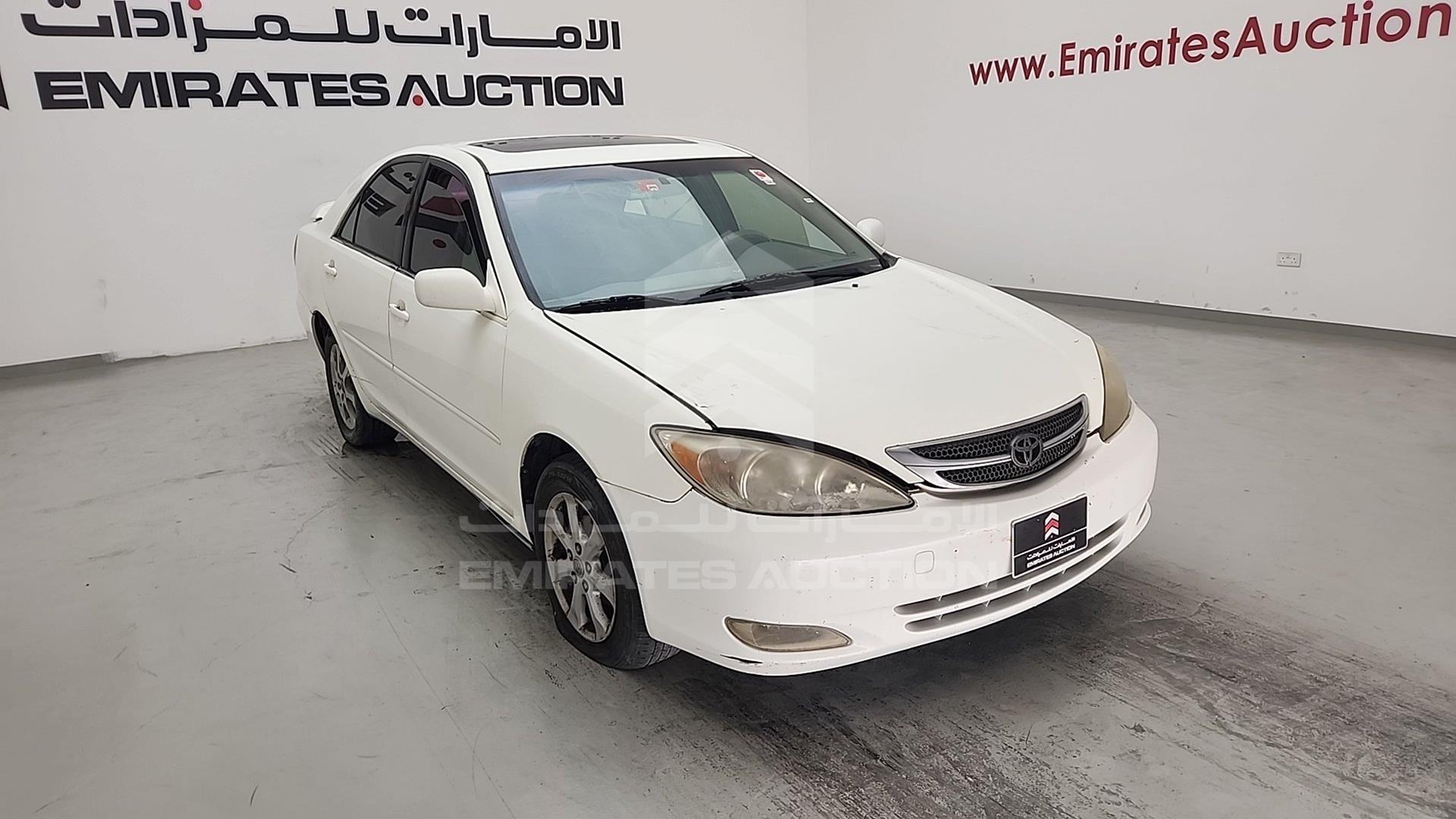 2004 TOYOTA CAMRY VIN: JTDBE32K940256749