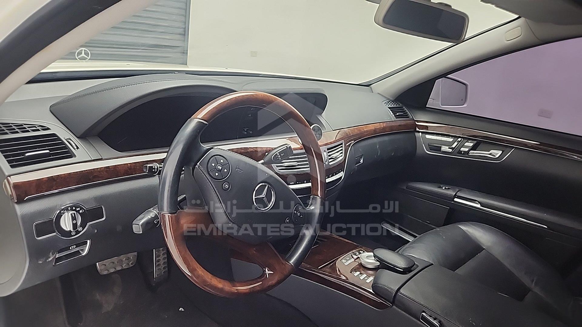 2011 MERCEDES S 350 VIN: WDDNG5HB5BA392674