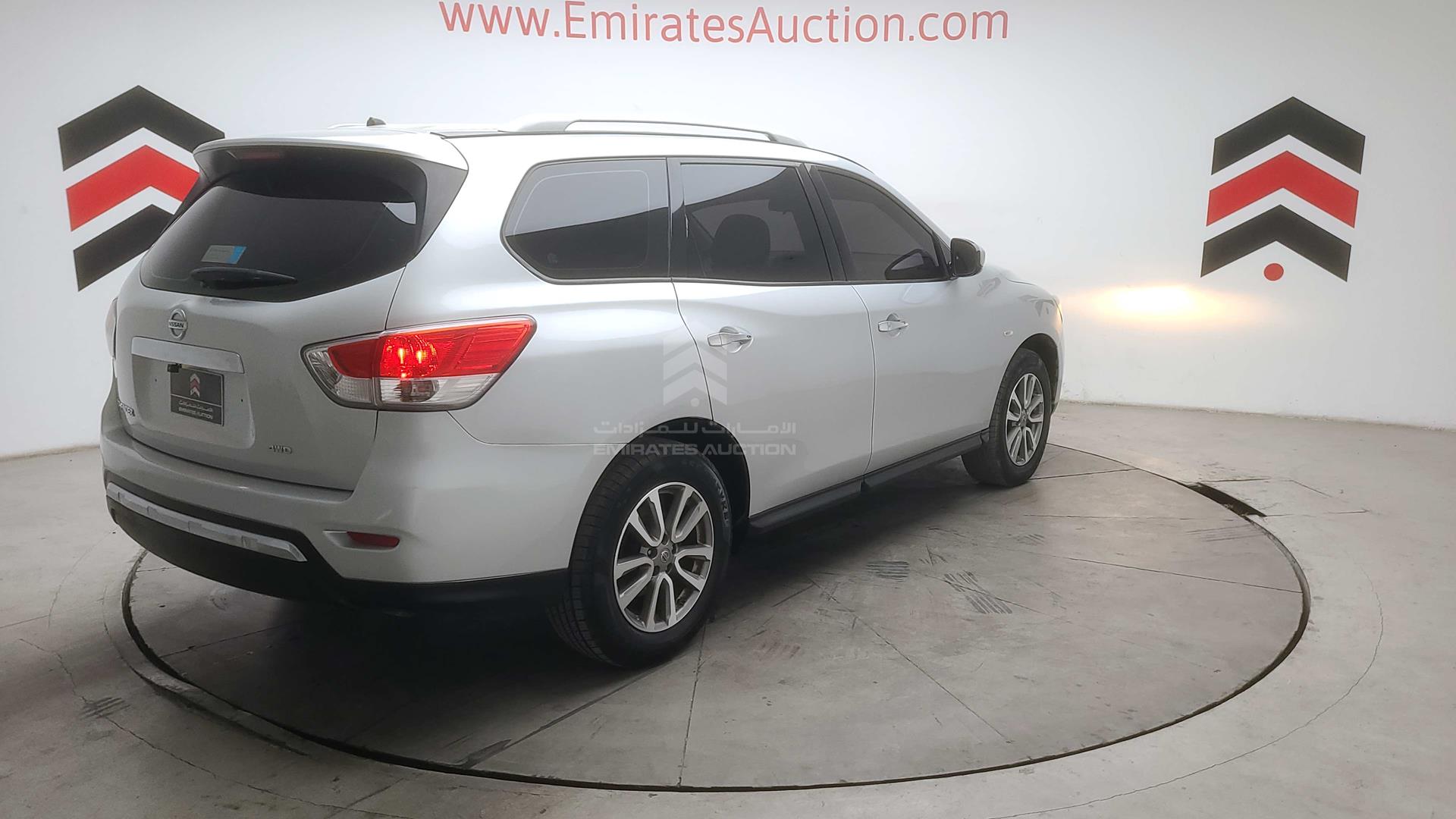 2015 NISSAN PATHFINDER VIN: 5N1AR2M50FC623374