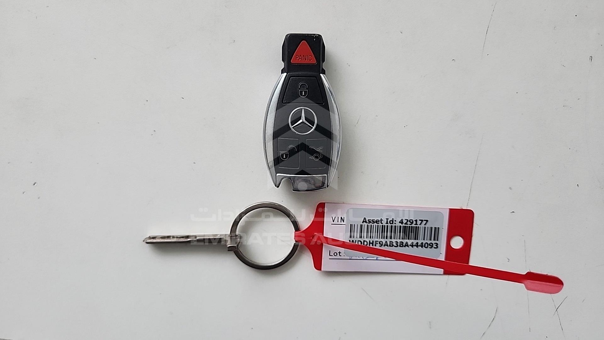 2011 MERCEDES E 550 VIN: WDDHF9AB3BA444093