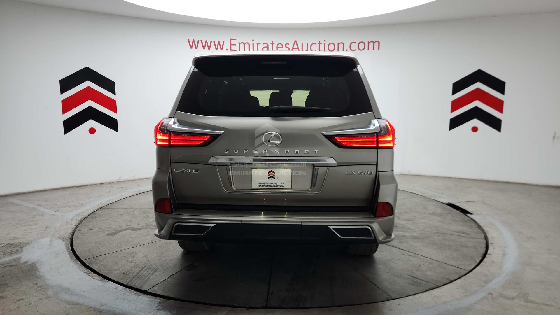 2017 LEXUS LX 570 VIN: JTJHY00W7H4233309