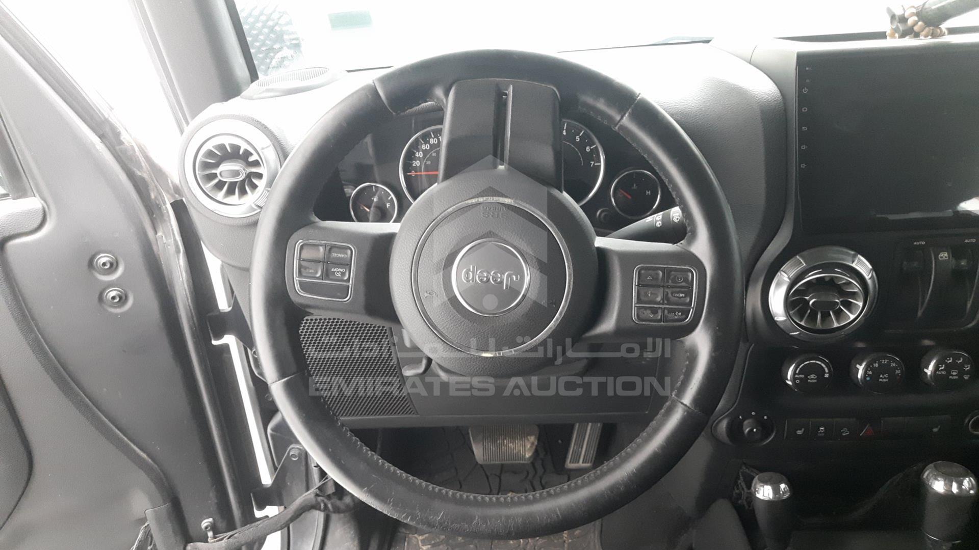 2015 JEEP WRANGLER / VIN: 1C4BJWBG7FL536289