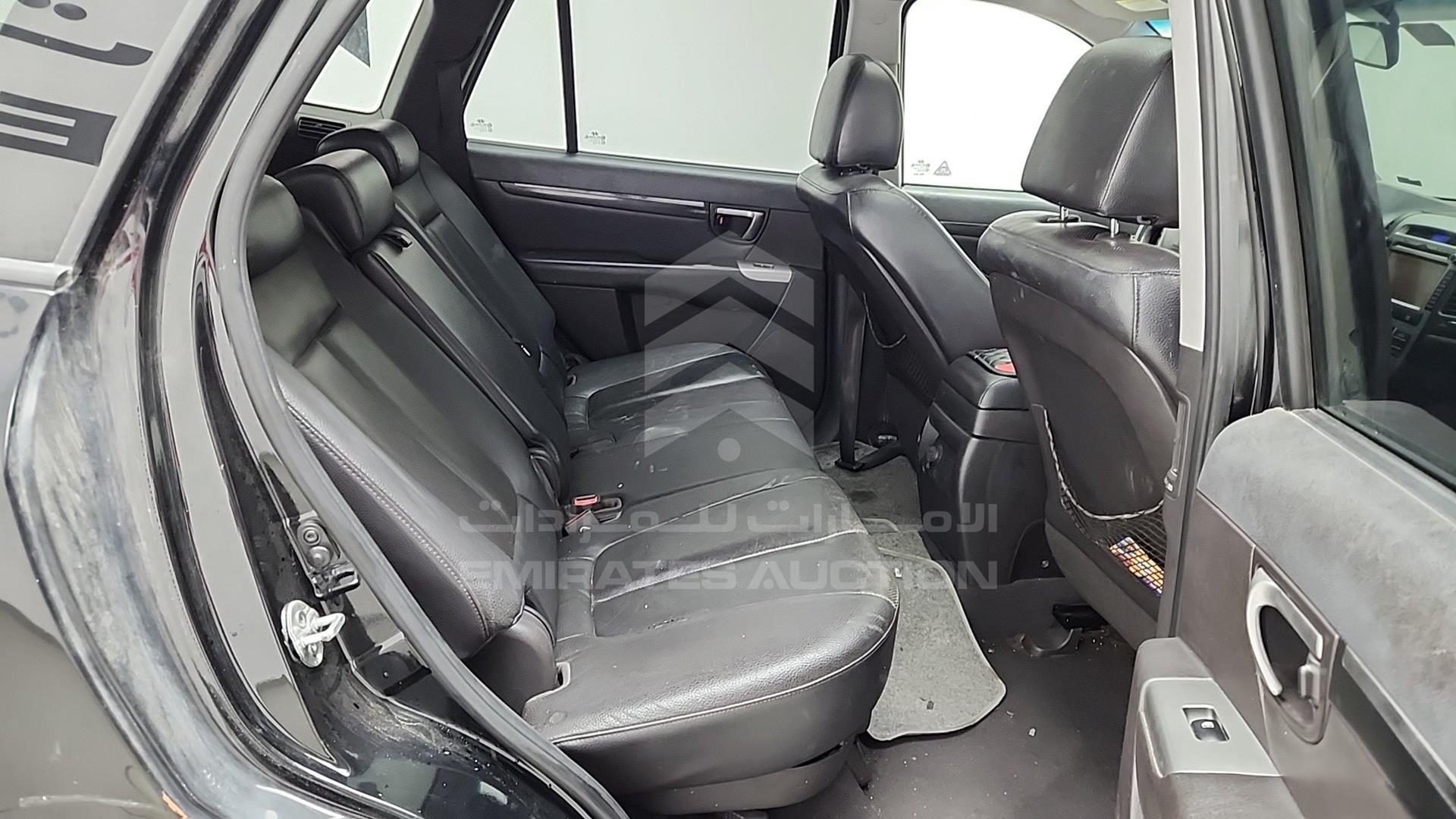 2012 HYUNDAI SANTA FE VIN: KMHSH81G8CU870180