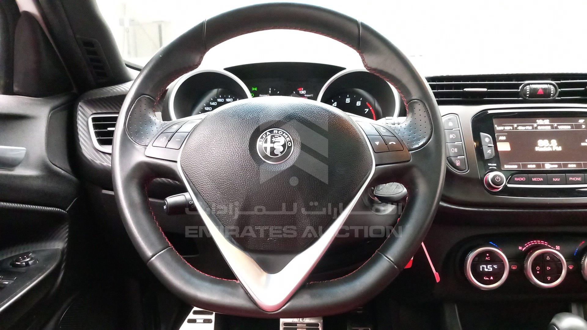 2019 ALFA ROMEO GILULIETTA VIN: ZARCABC45K7510929