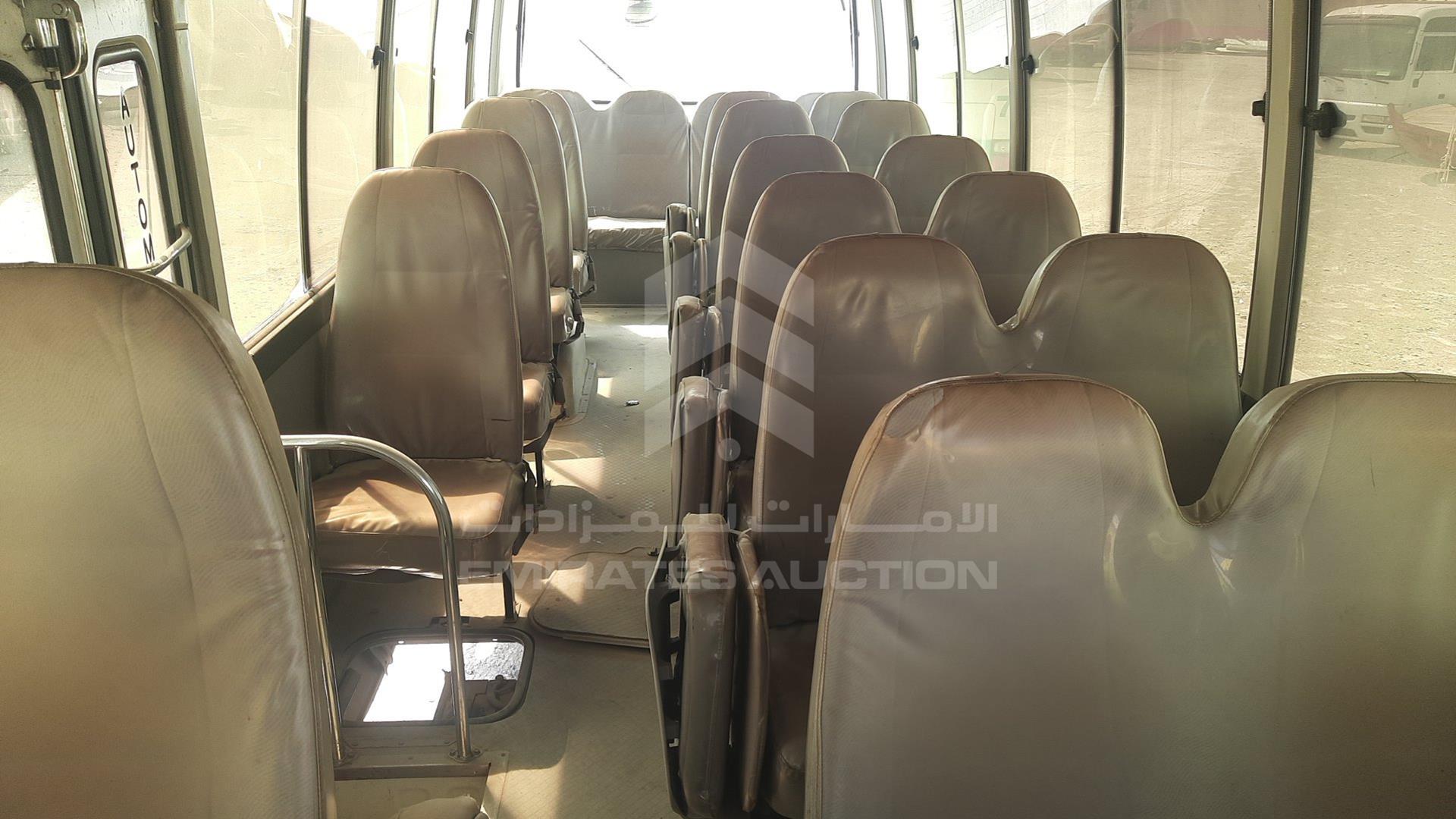 2008 TOYOTA COASTER VIN: JTGFK518784000493
