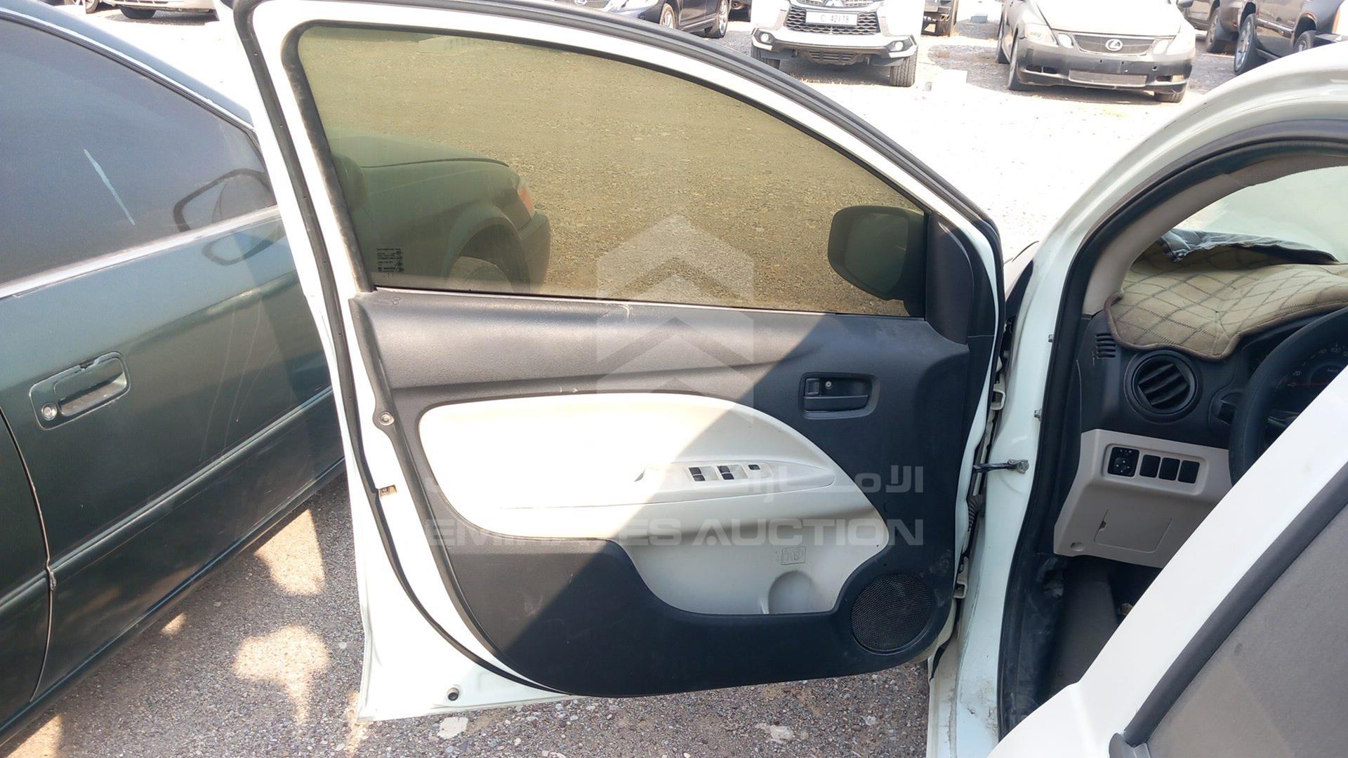2014 MITSUBISHI MIRAGE VIN: MMBXTA03AEH008842