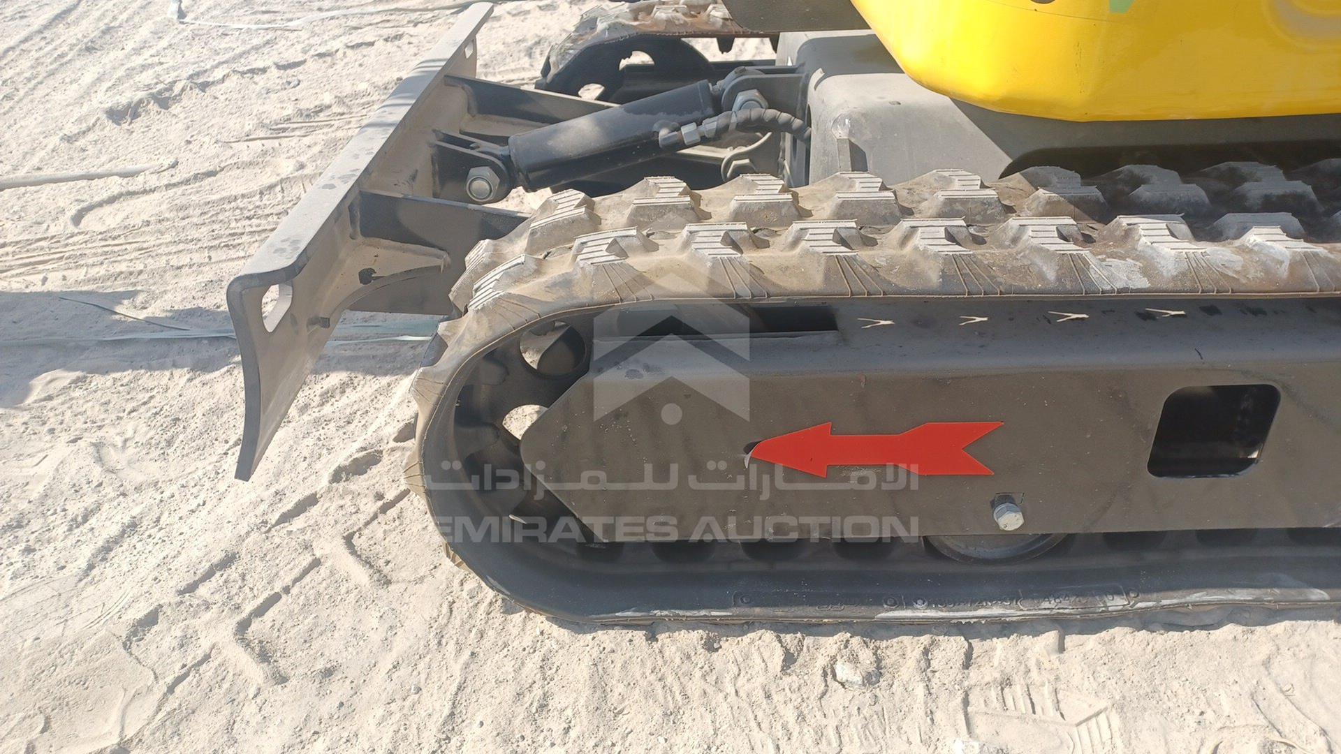 2024 EXCAVATOR --- VIN: SLP241515634