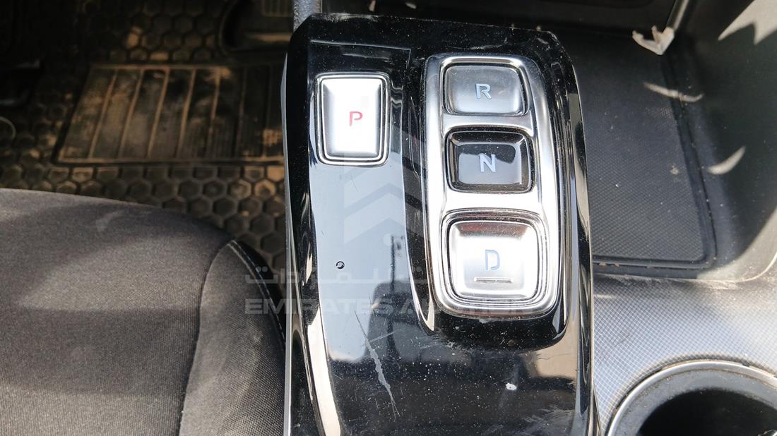 2021 Hyundai Sonata Hybrid — Gear View — Photo 18