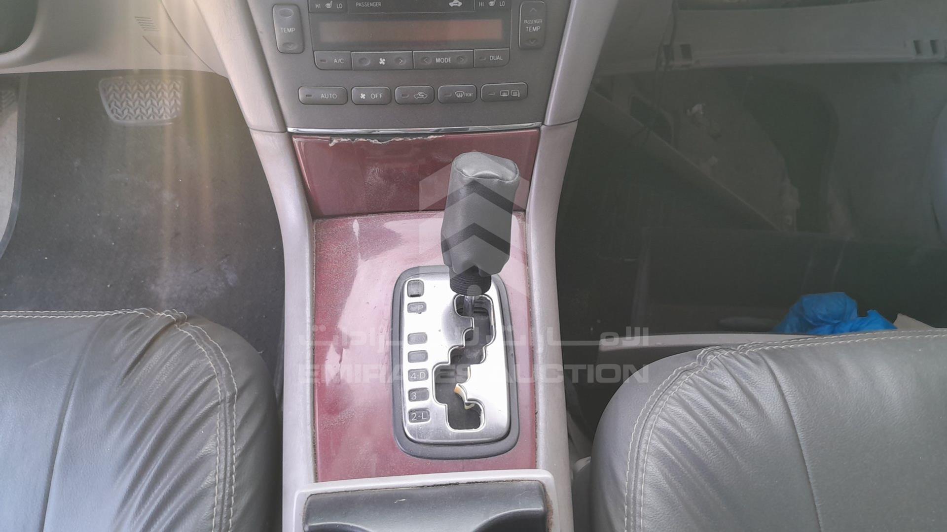2003 LEXUS ES 300 VIN: JTHBF30G036014003