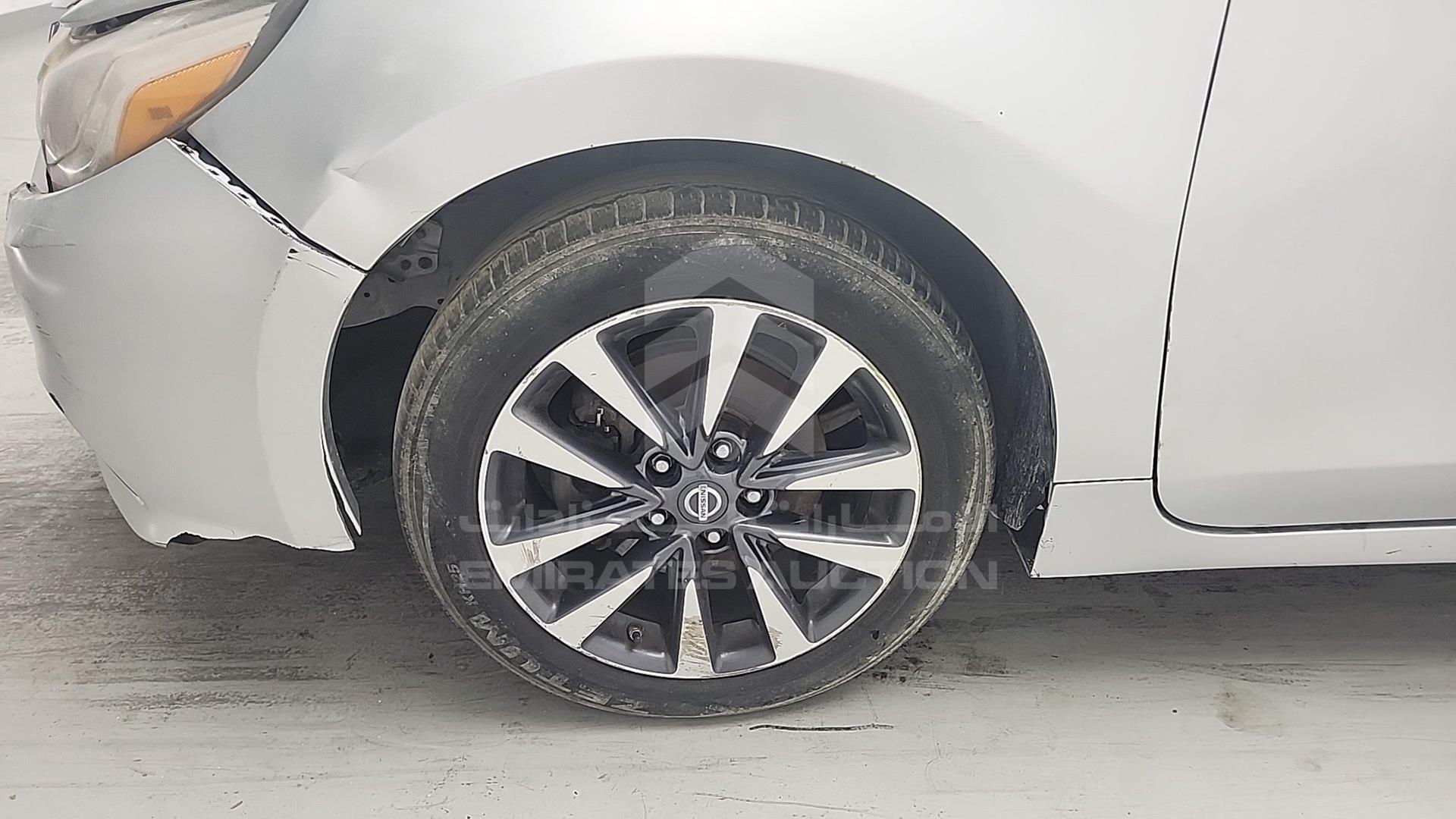 2017 NISSAN ALTIMA VIN: 1N4AL3AP4HC234120