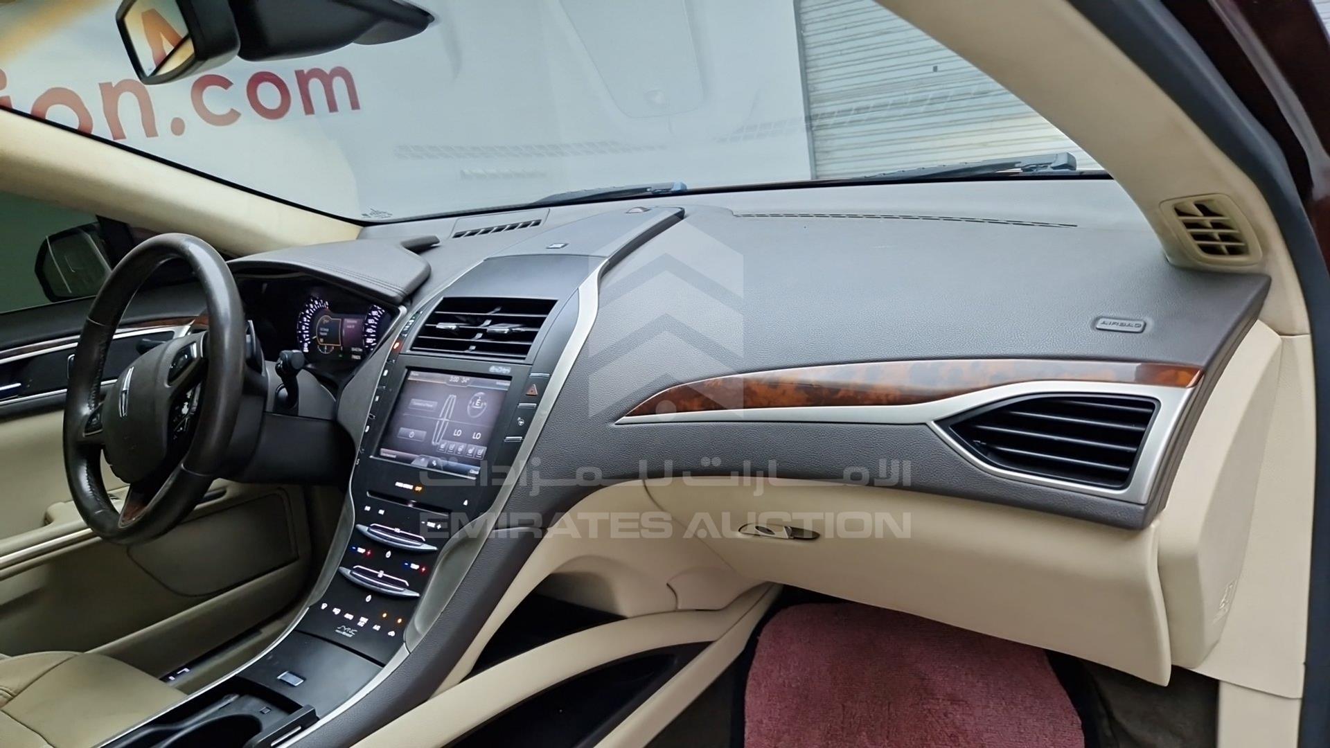 2015 LINCOLN MKZ VIN: 3LN6L2GK8FR622984