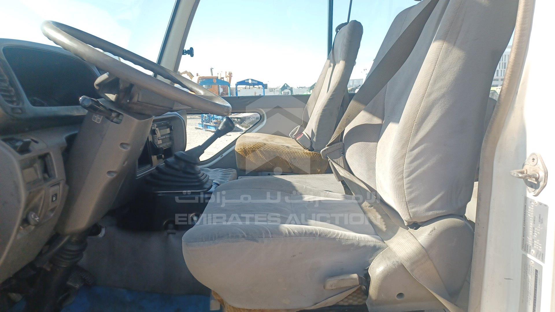 2014 TOYOTA COASTER VIN: JTGFB5182E1060842
