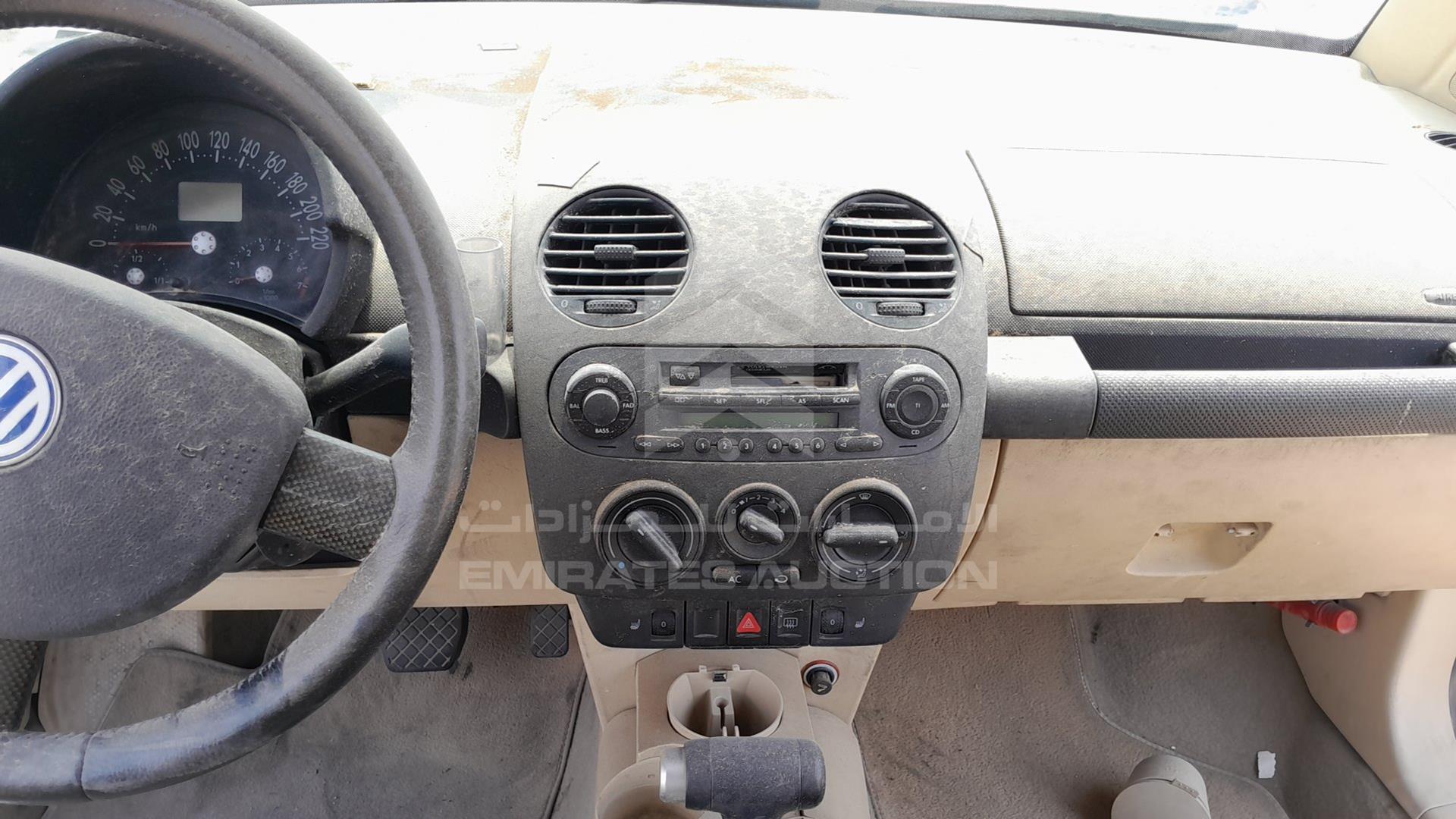 2000 VOLKSWAGEN BEETLE VIN: WVWZZZ9CZYM608697