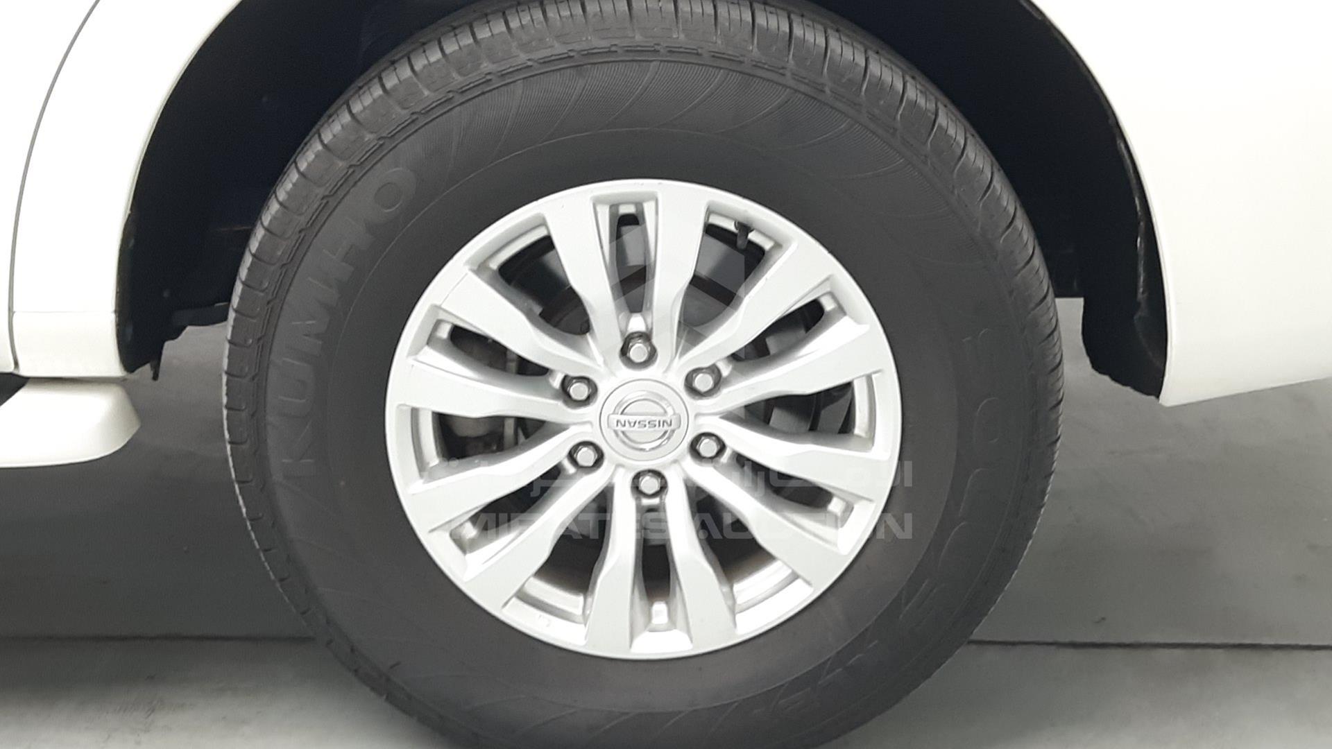 2015 NISSAN PATROL VIN: JN8AY2NY1F9138906