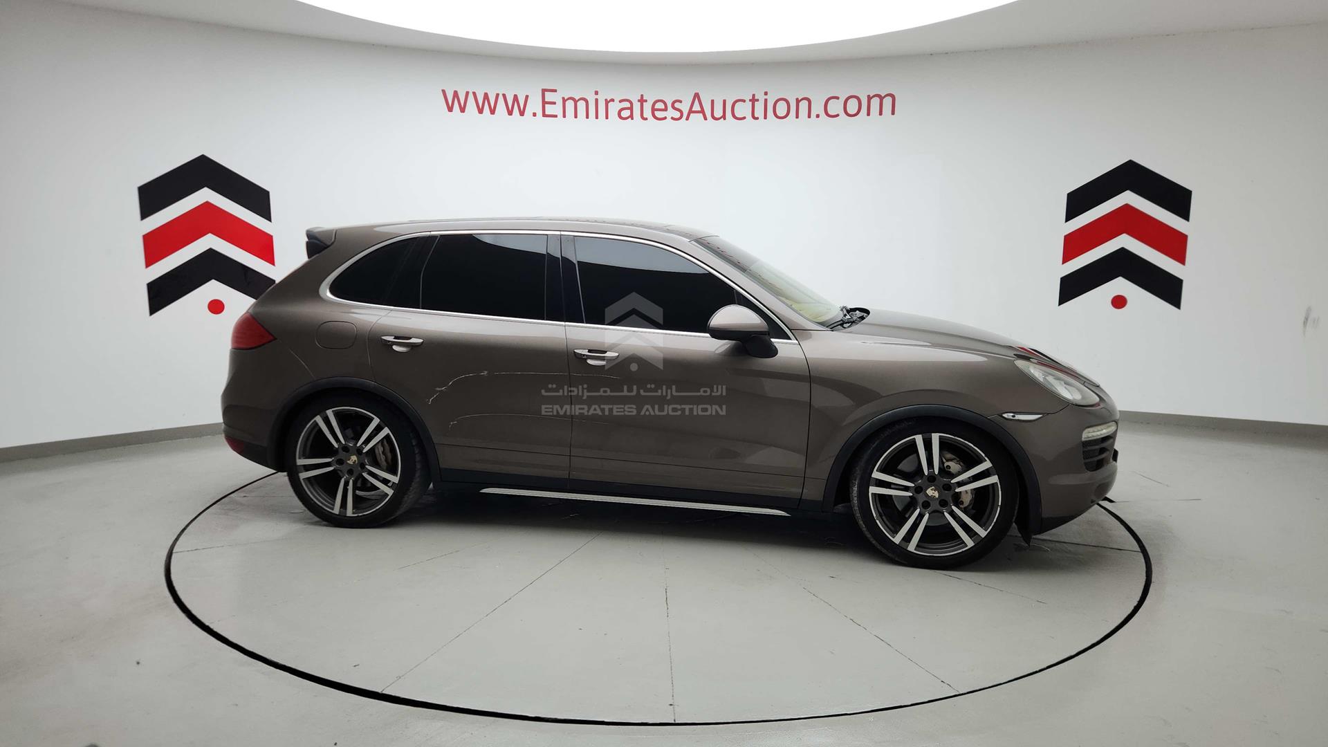 2013 PORSCHE CAYENNE VIN: WP1ZZZ92ZDLA83541