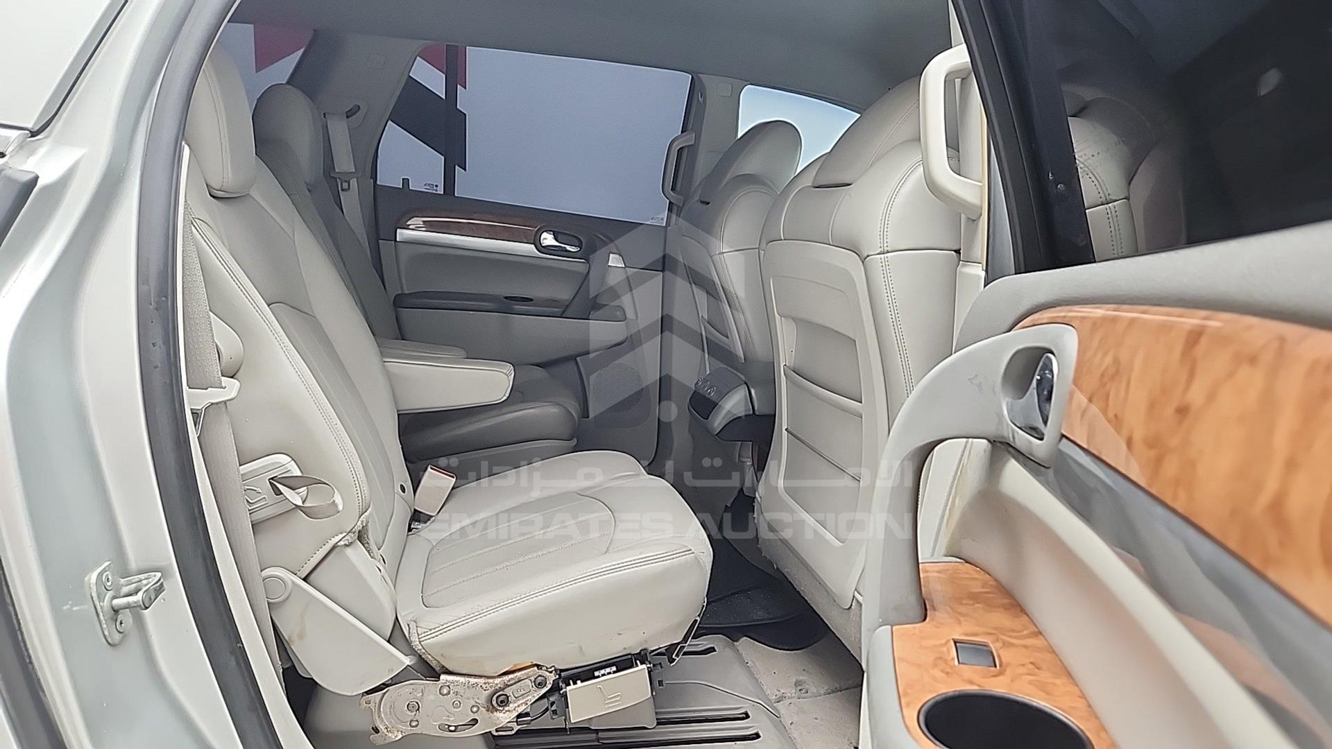 2009 BUICK ENCLAVE VIN: 5GAEV23D09J112484