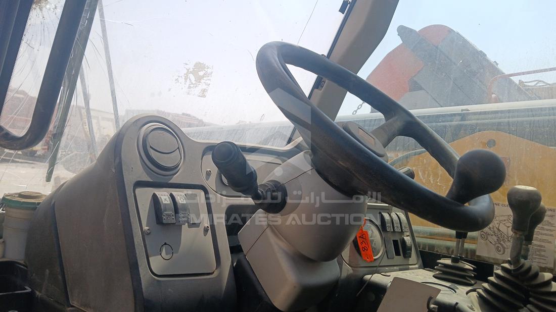 2018 JCB 530-110 — Front Left Driver Dashboard View — Photo 20