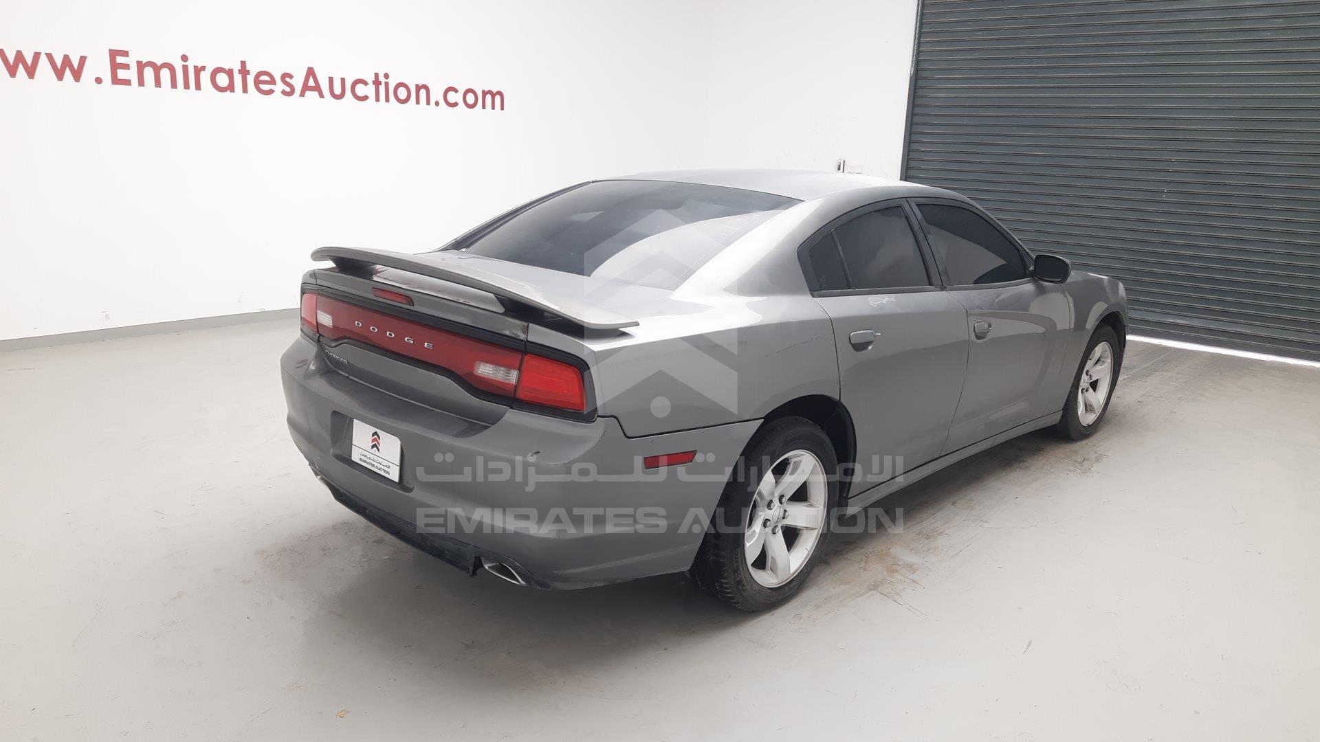 2B3CL3CG2BH576221 - 2011 Dodge Charger RT - #489589
