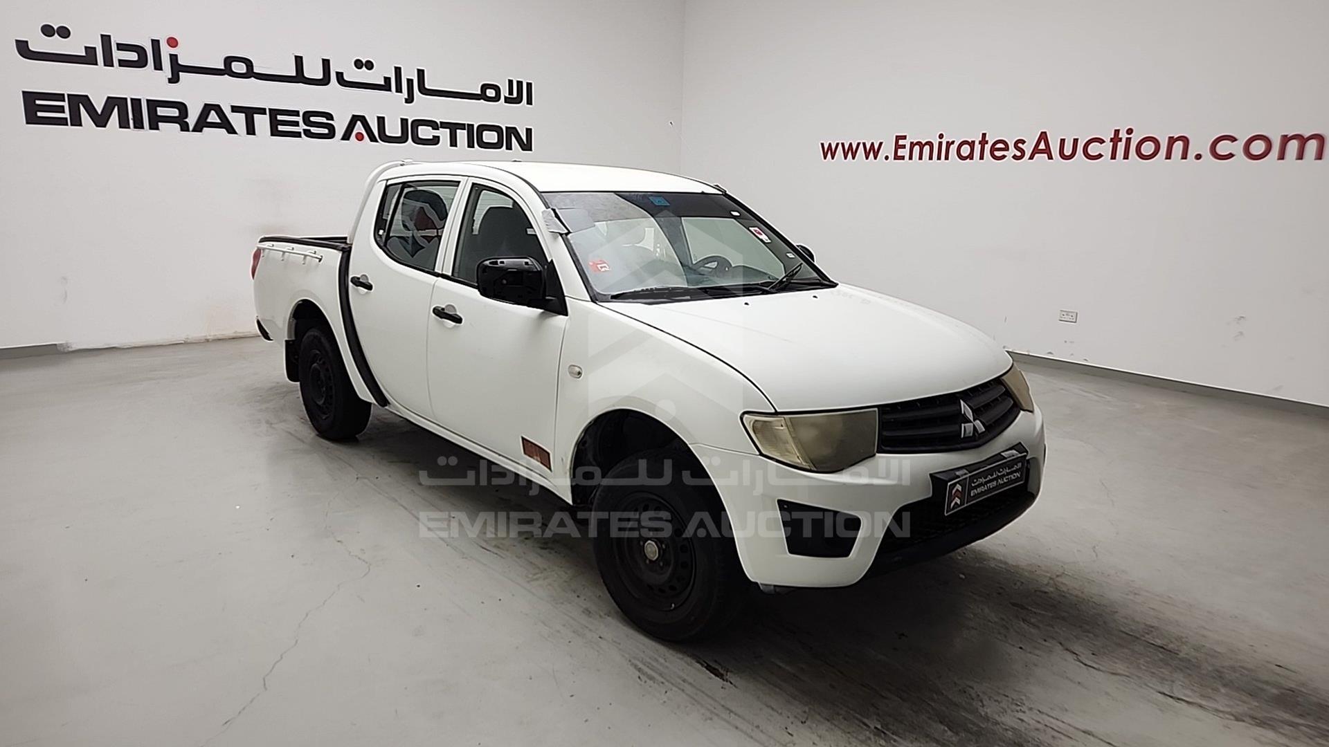 2013 MITSUBISHI L 200 VIN: MMBJNKA50DD007070