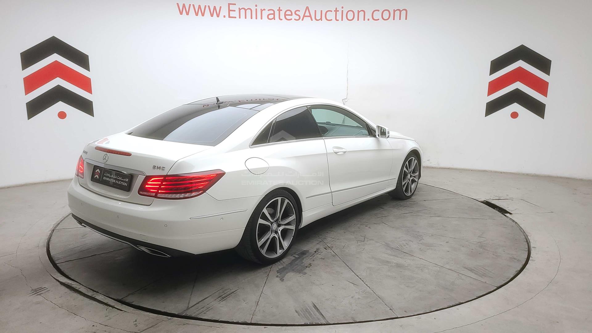 2014 MERCEDES E 200 VIN: WDDKJ3EB4EF263216