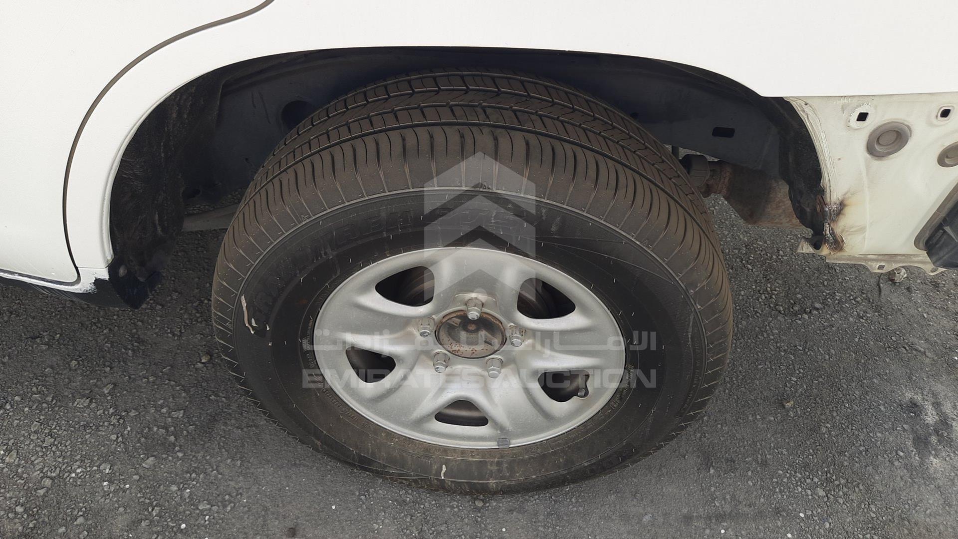 2011 TOYOTA LAND CRUISER VIN: JTMDU09J3B4033748