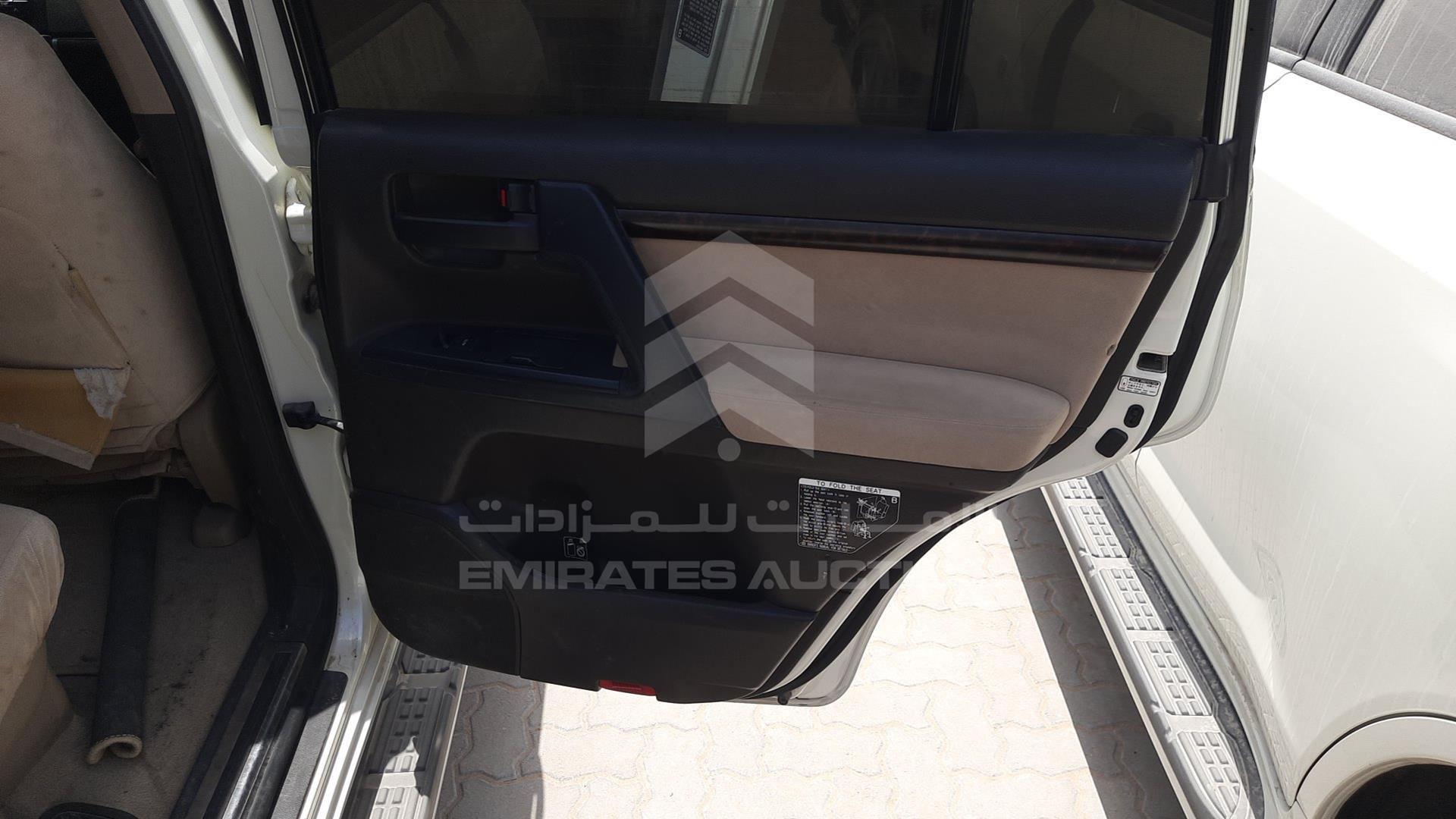 2010 TOYOTA LAND CRUISER VIN: JTMHU09J9A5037720