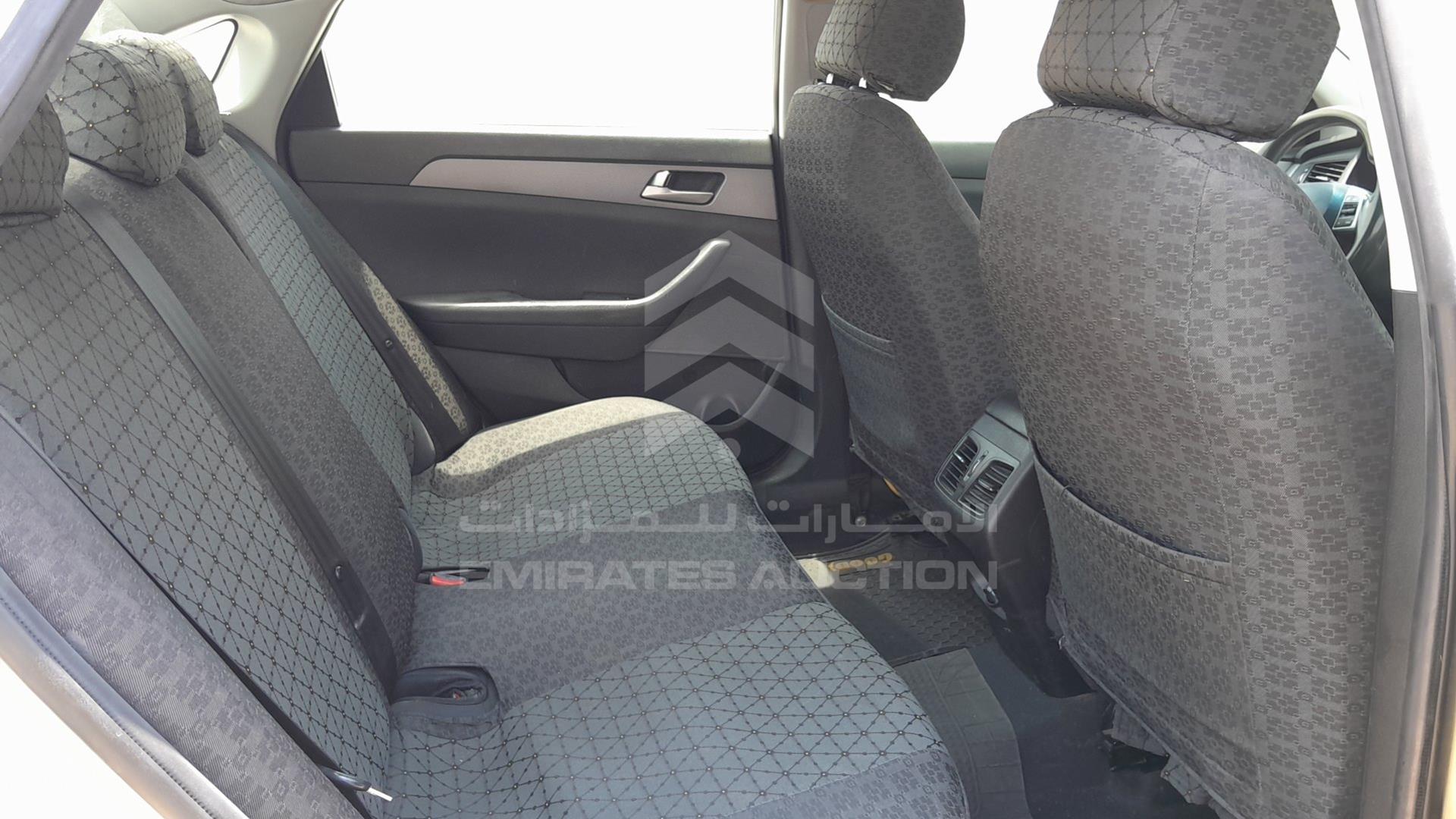 2019 HYUNDAI SONATA VIN: KMHE24133KA092956