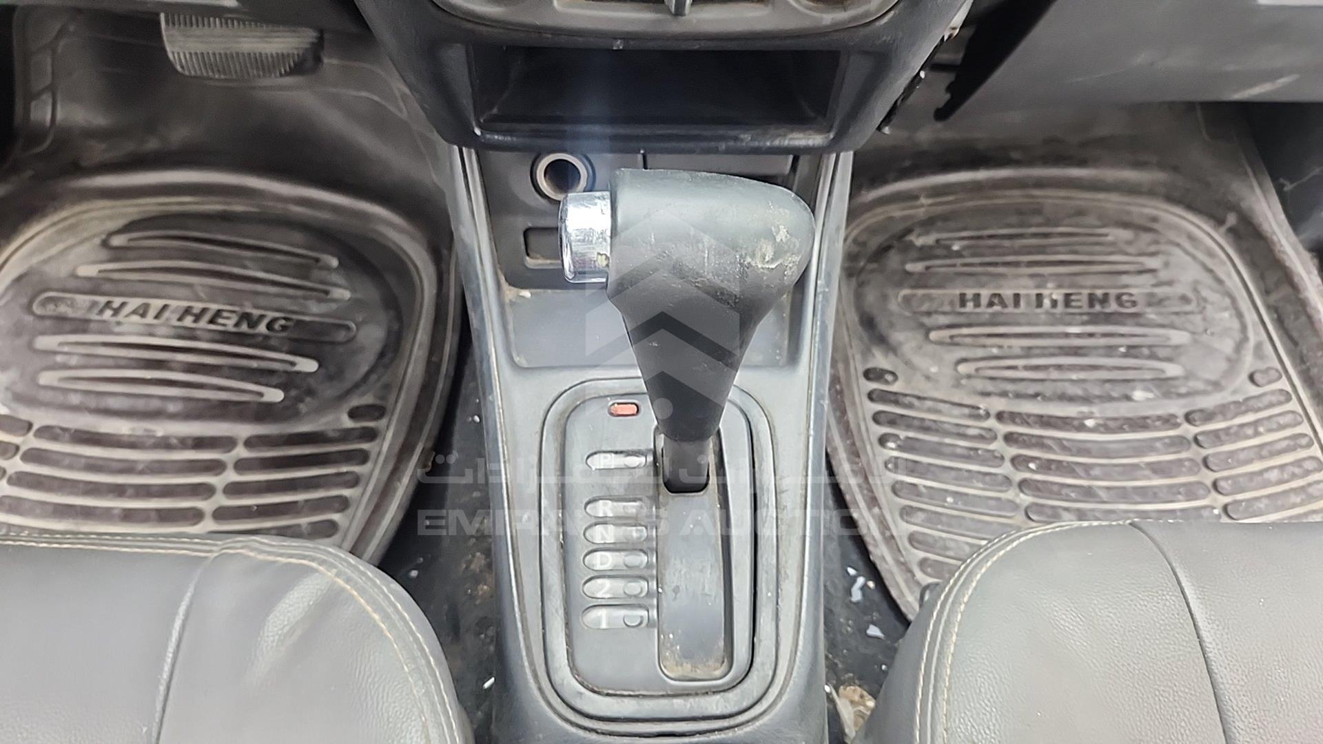 2004 NISSAN SUNNY VIN: JN1FN61C94W051509