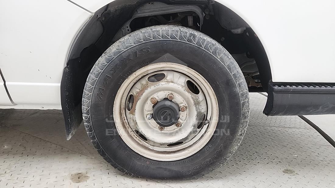 2012 Nissan Urvan — Front Right Tyre — Photo 24